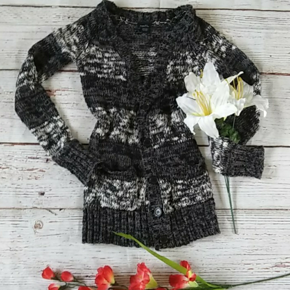 Rue 21 knit button down cardigan